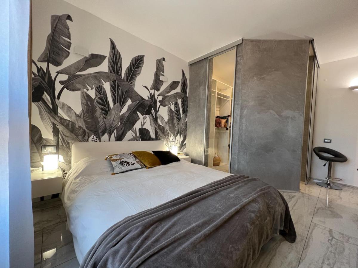 Holy-Day Rooms Milano Exterior foto