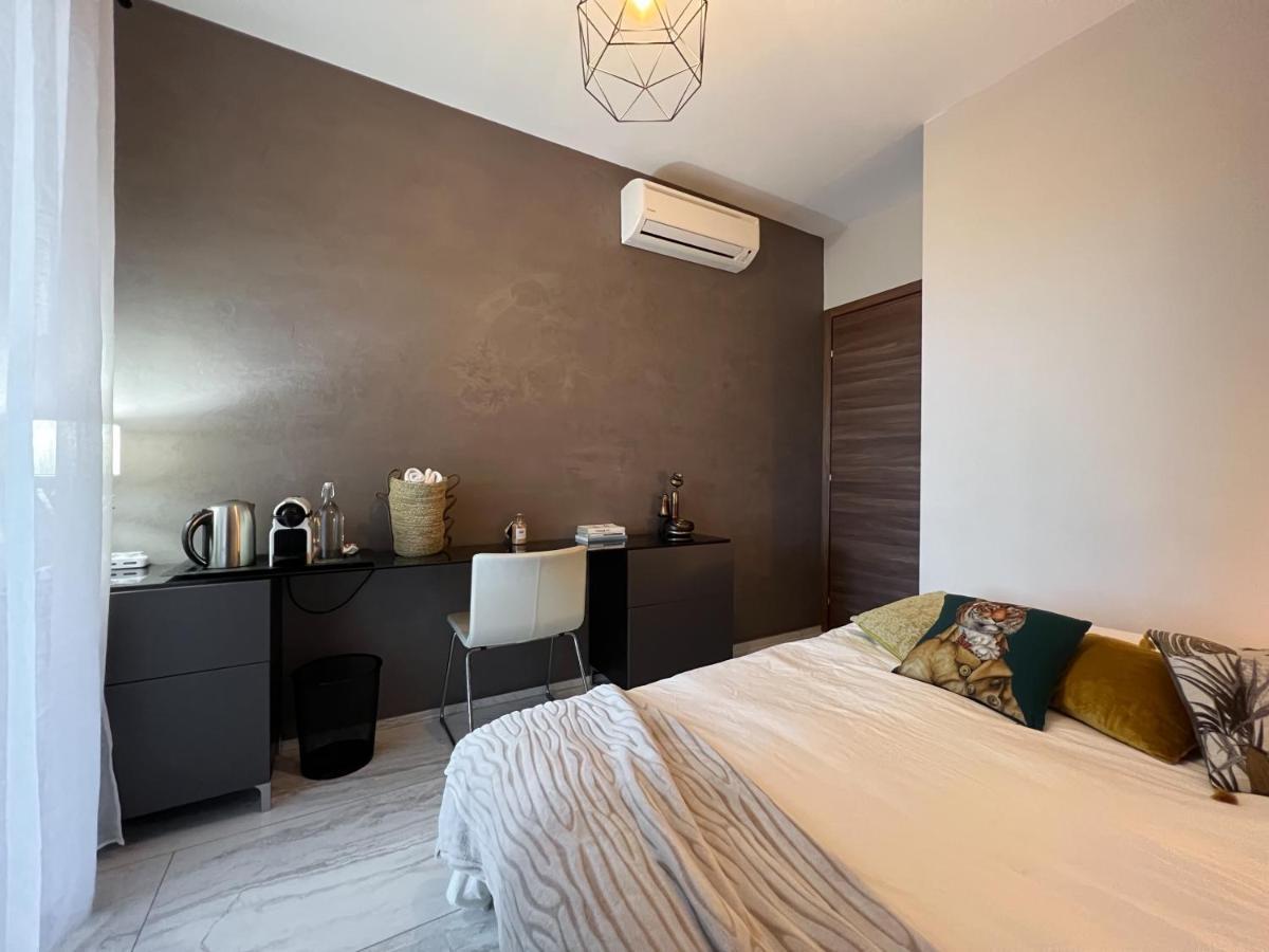 Holy-Day Rooms Milano Exterior foto